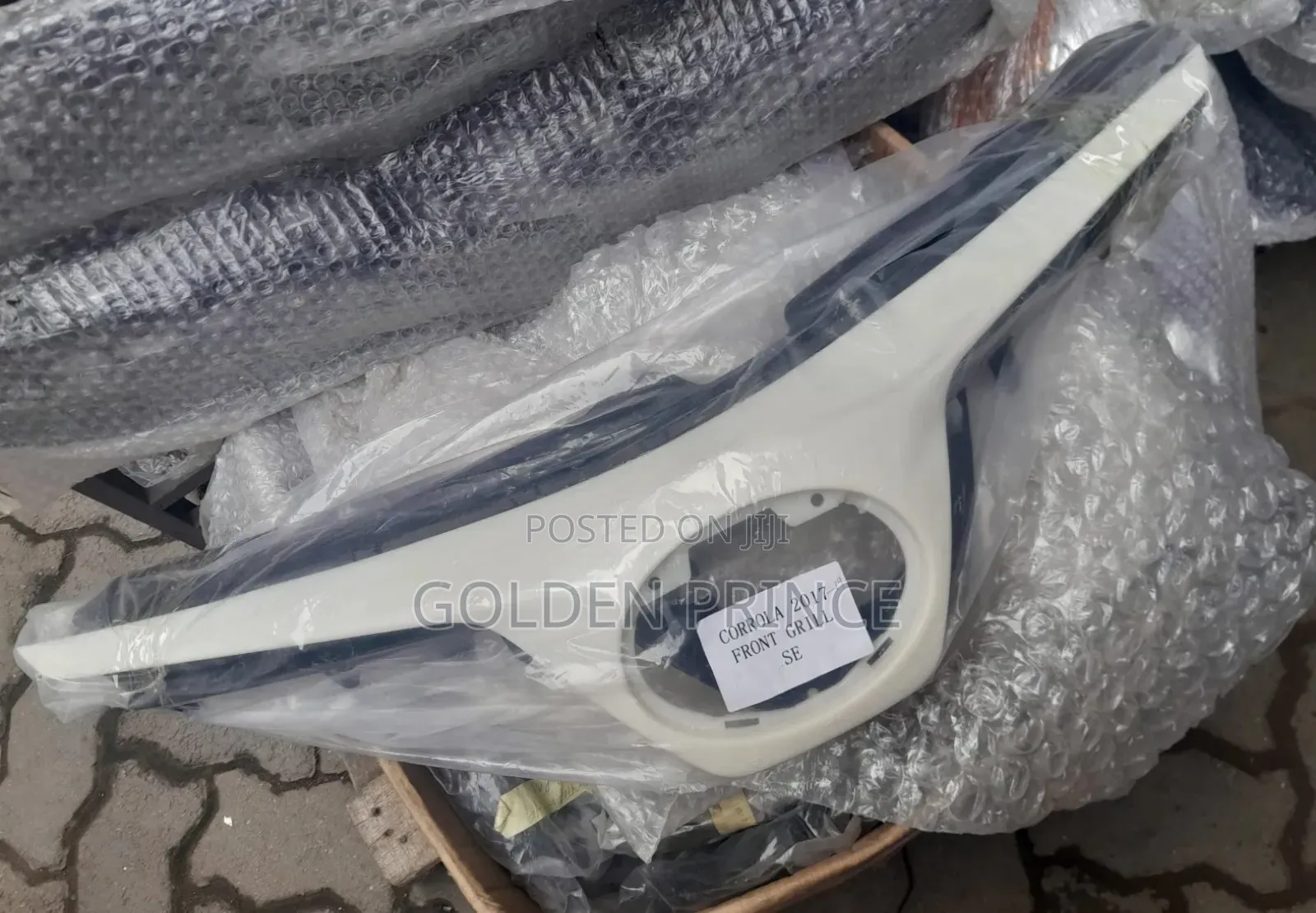 Corolla 2017 -2019 SE Front Grill