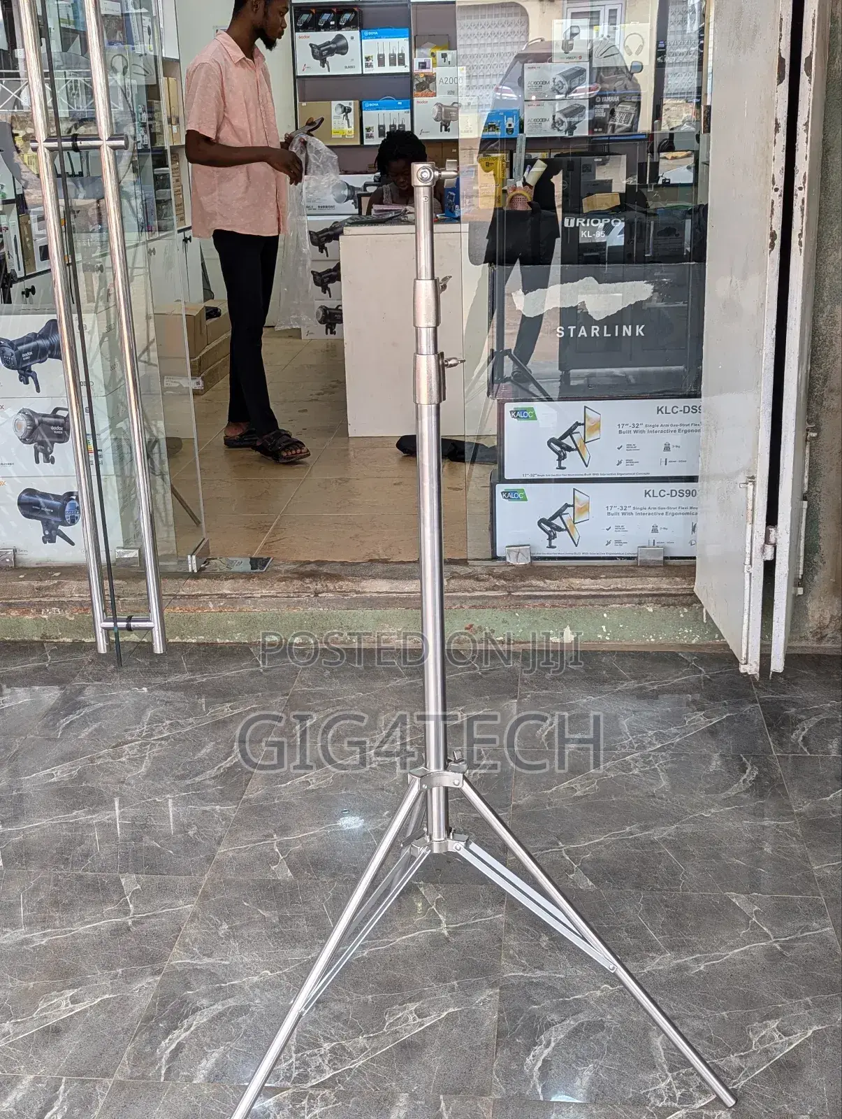 Heavy Duty Silver Light Stand
