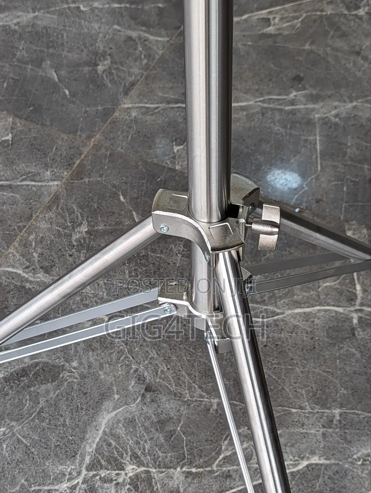 Heavy Duty Silver Light Stand
