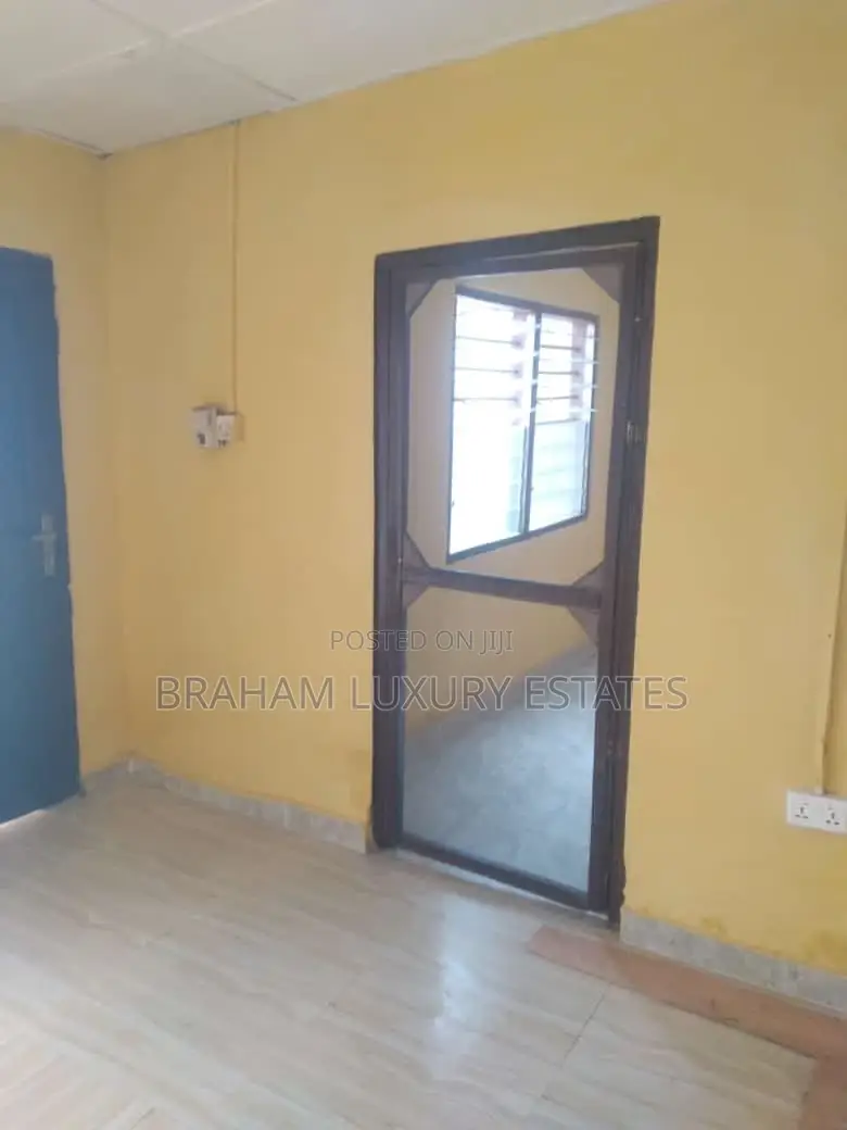 1bdrm Apartment in Coldstore Drive, Nungua for rent