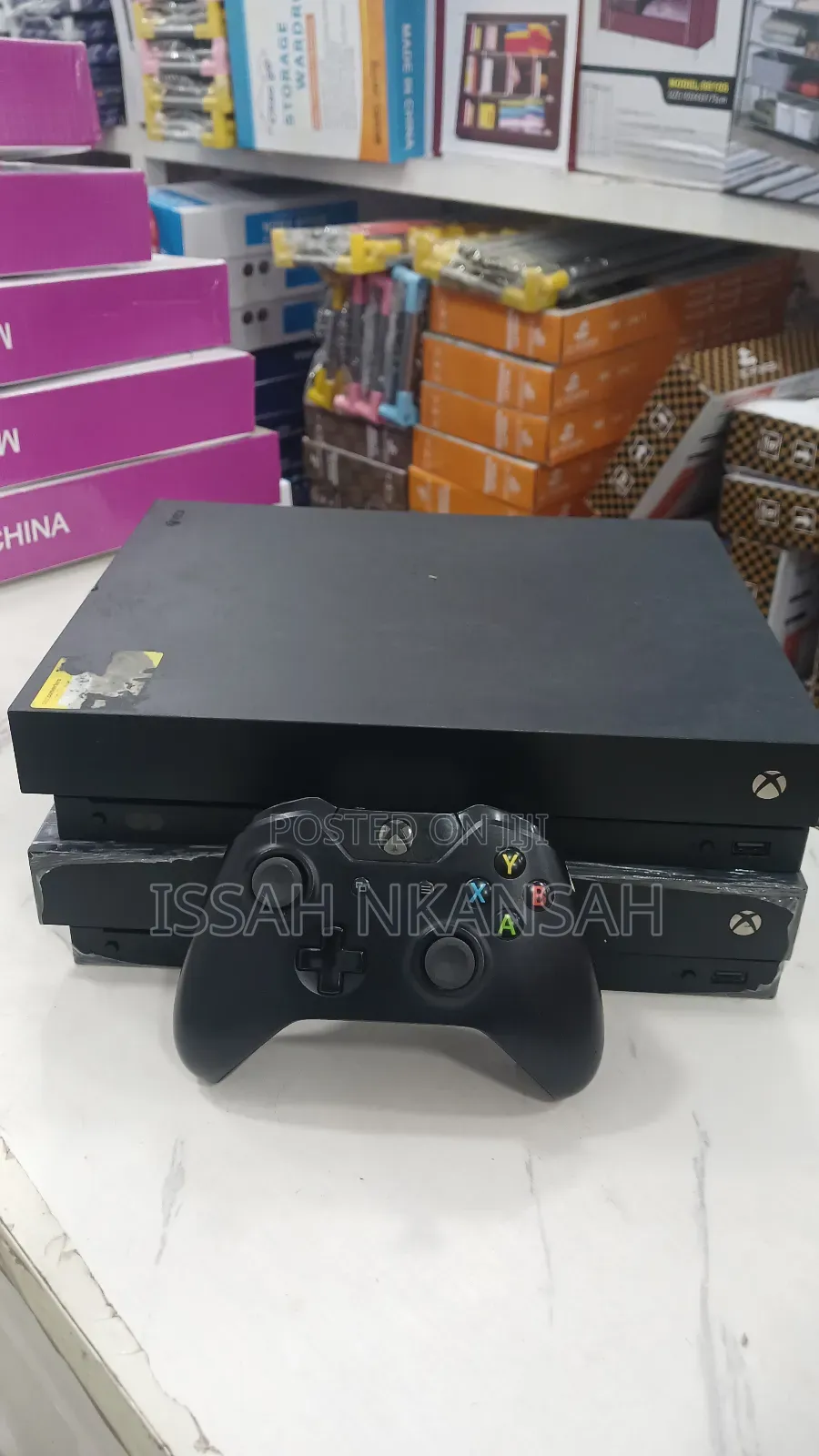 X Box One X