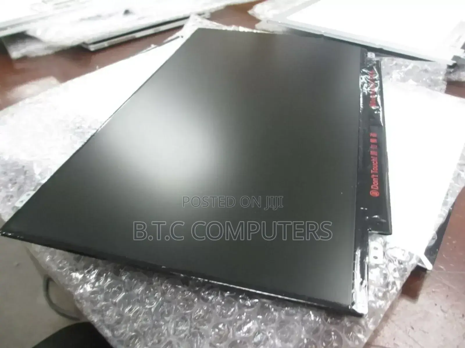 14.0" Super Slim Screen