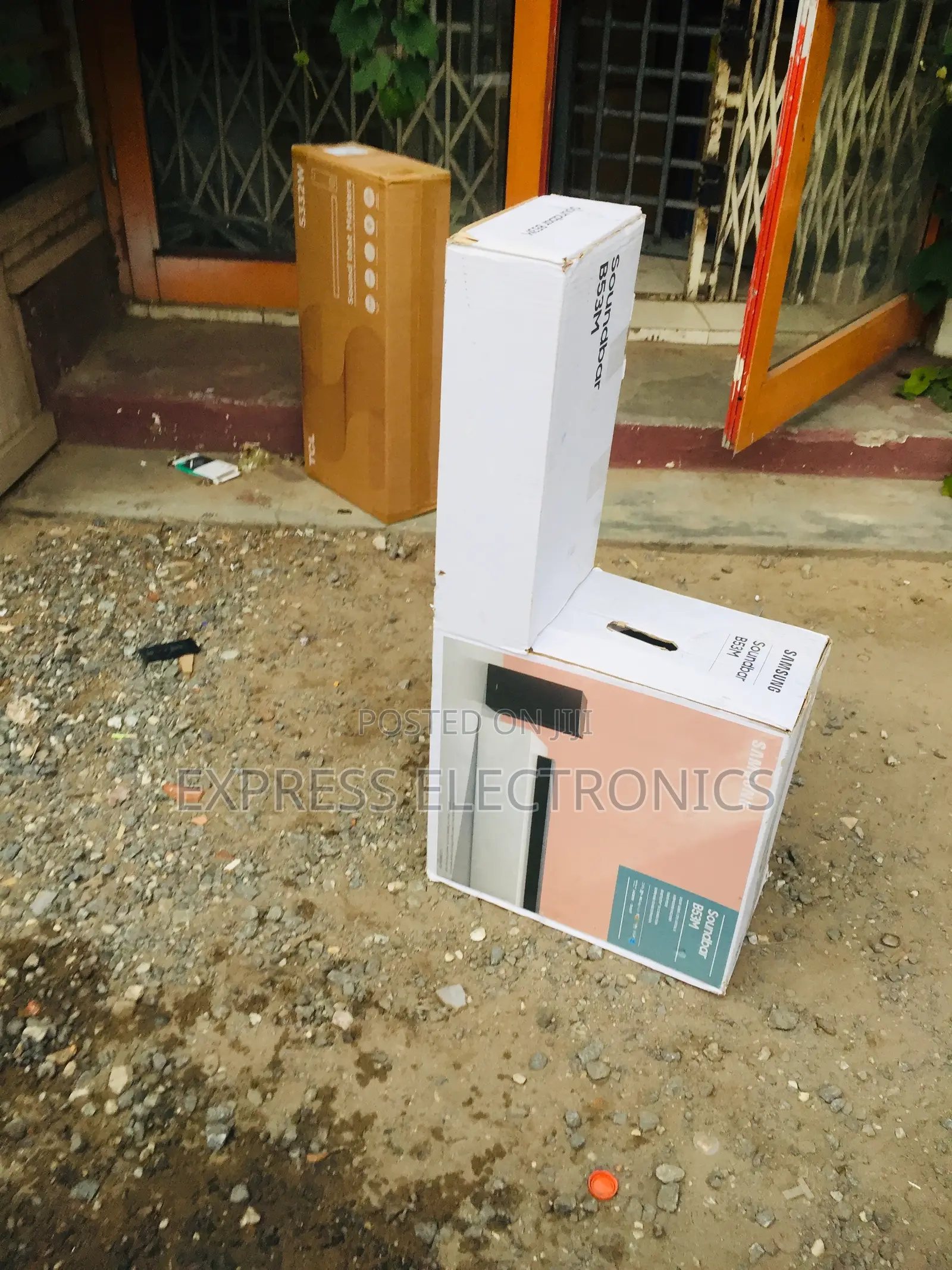 Enjoy Good Music With HW -M53 Samsung Sound System