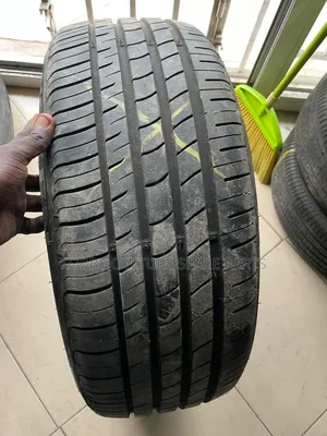 Original First Grade Used Tyres Available for All Cars
