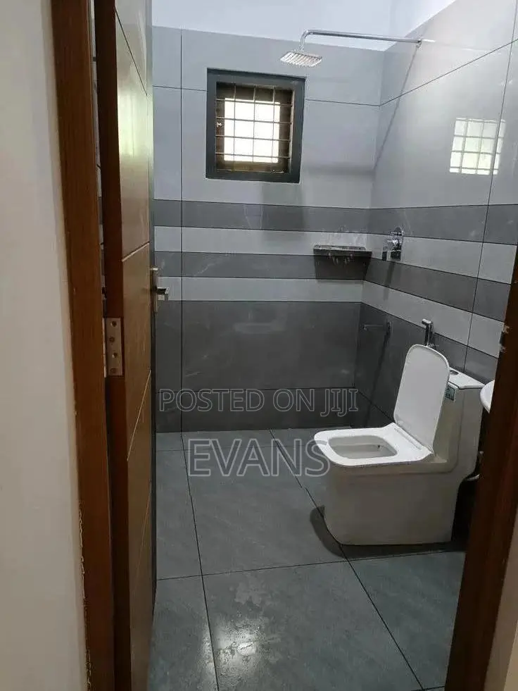 Experts Tiles Enginer1