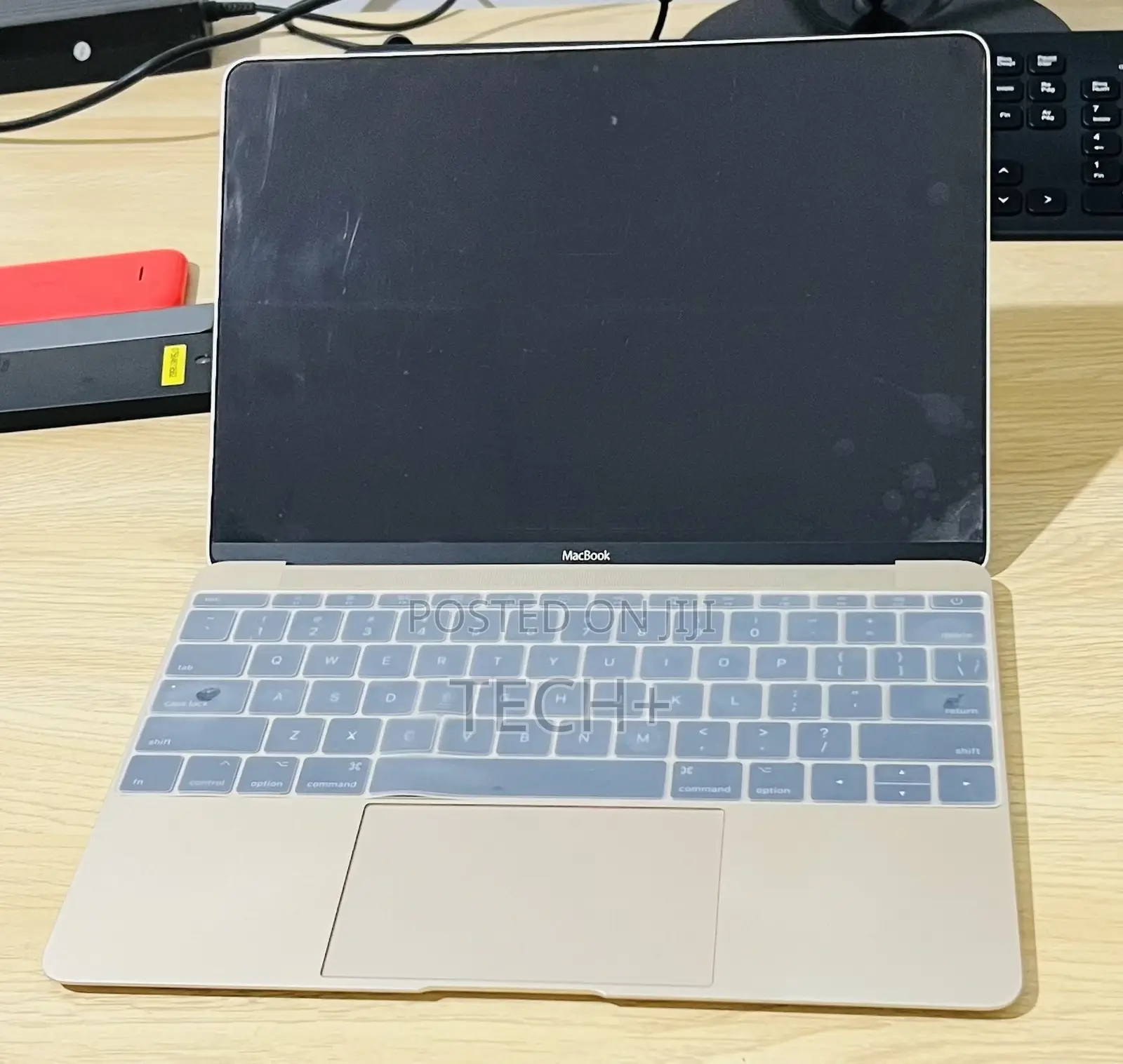 Laptop Apple MacBook 2017 8GB Intel Core I5 SSD 256GB