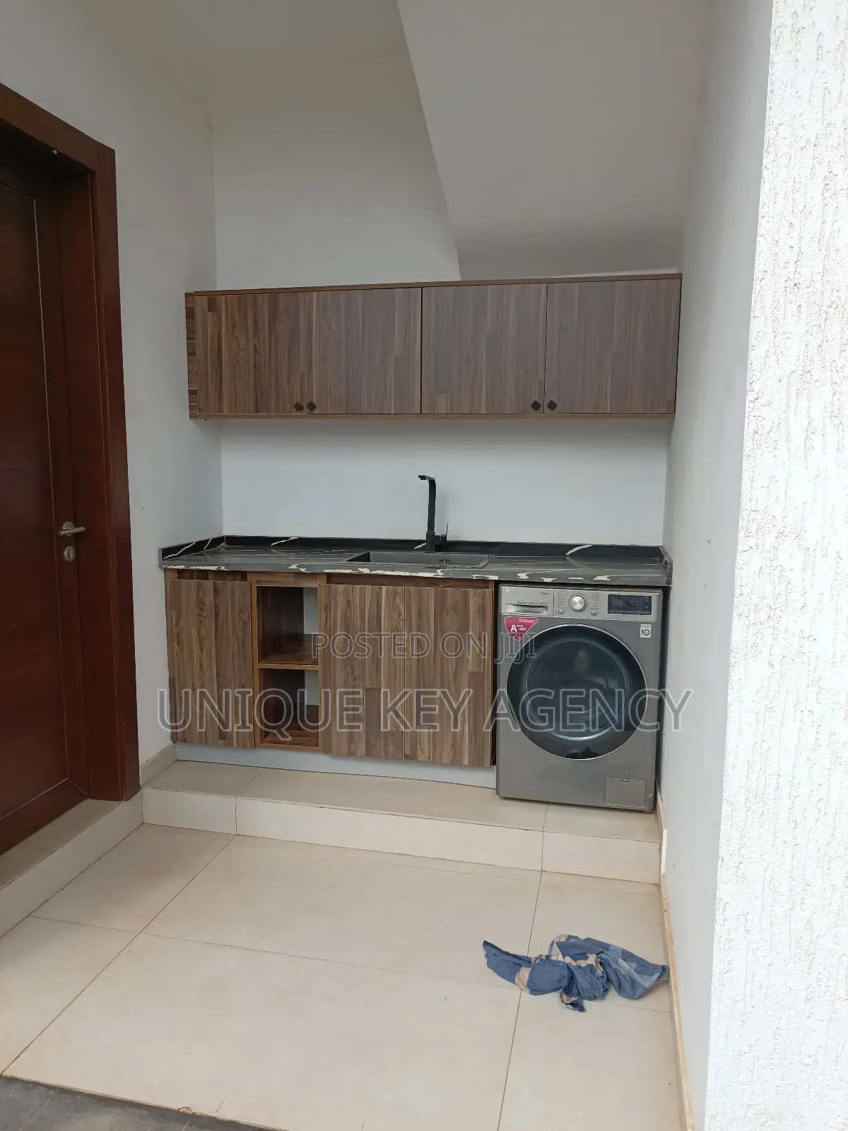 3bdrm House in Unique Key Agency, Tseaddo for sale
