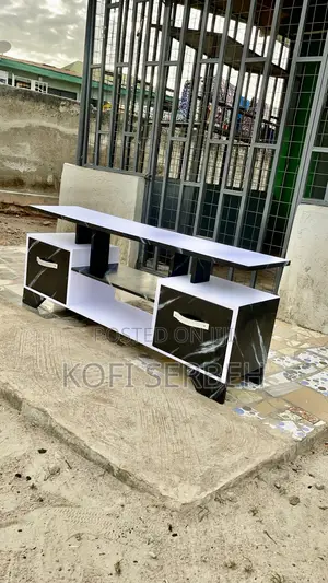 Quality Wooden Tv Stand