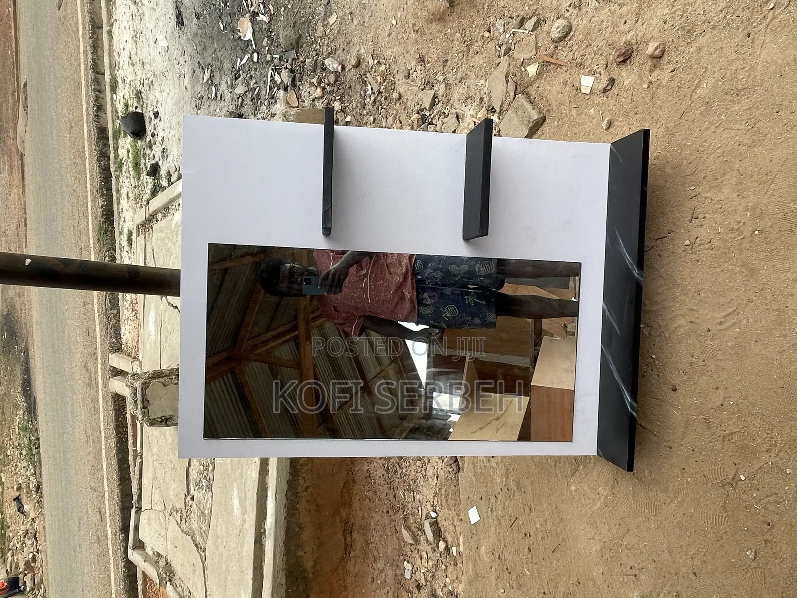 Floating Dressing Mirror