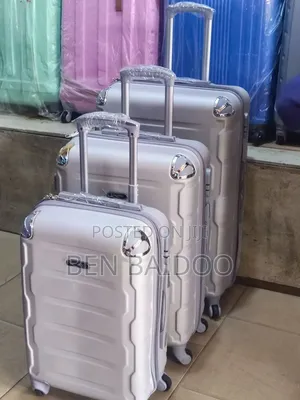 Plastic 3-Set Luggage(Quality Durable)