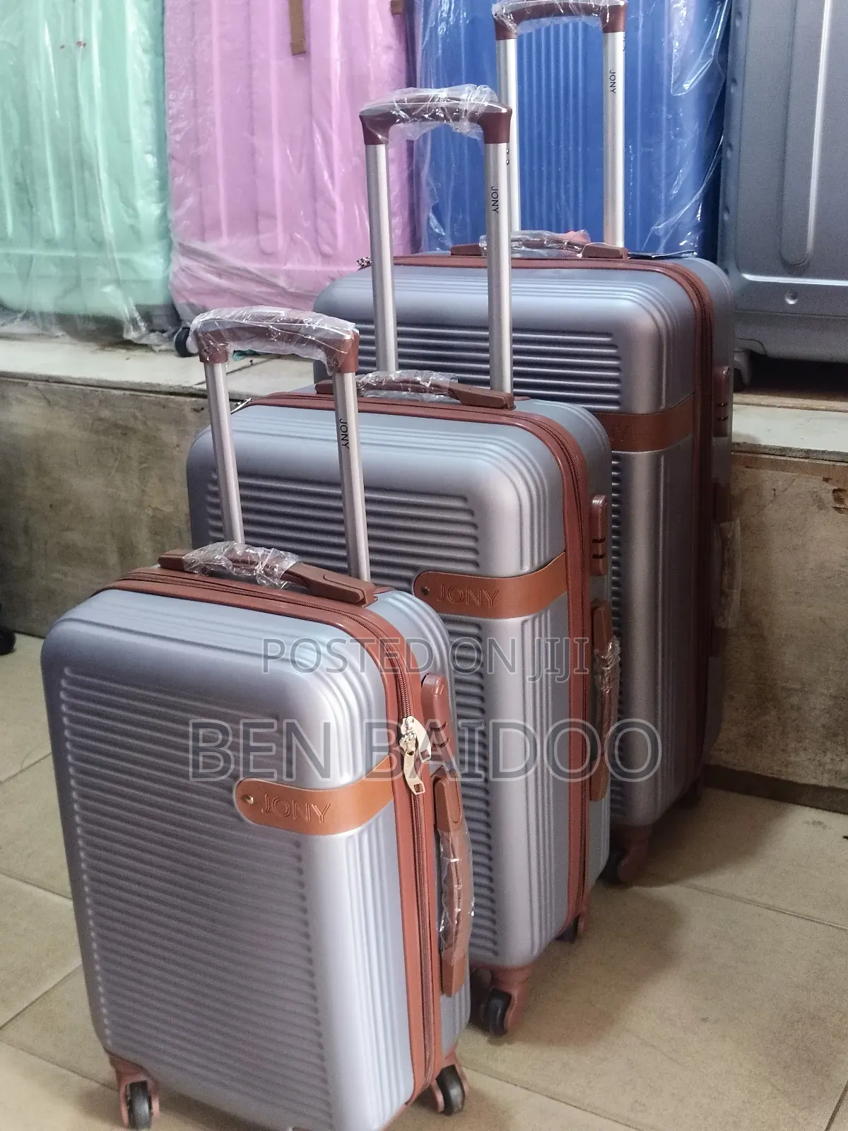 Plastic 3-Set Luggage(Quality Durable)
