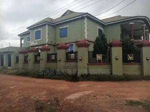 10bdrm House in Abuakwa Koforidua, Kumasi Metropolitan for sale