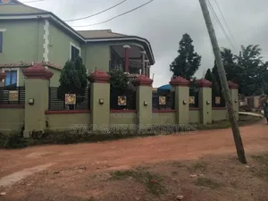 10bdrm House in Abuakwa Koforidua, Kumasi Metropolitan for sale
