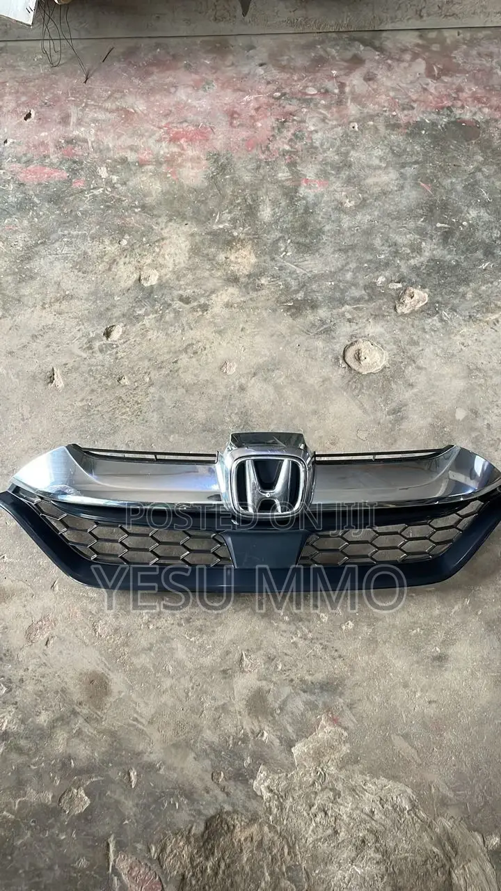 Honda CR-V17-19 Front Grille
