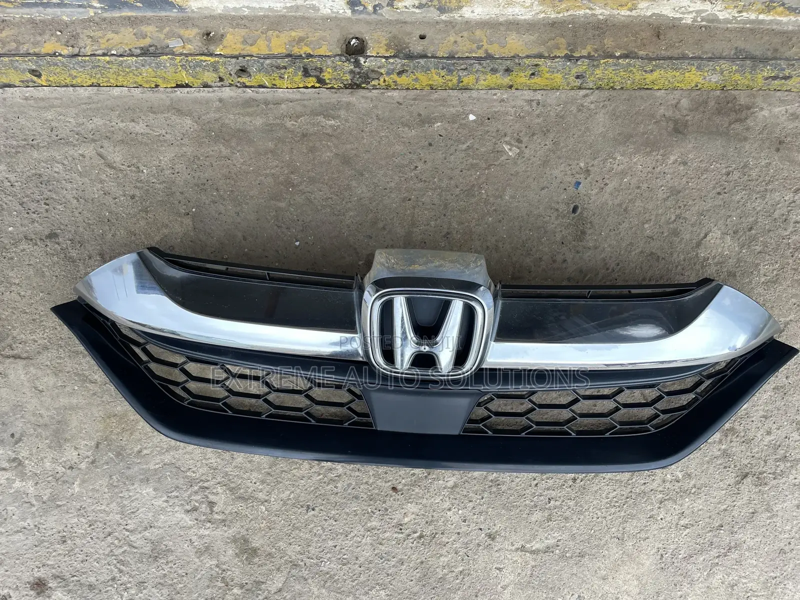 Honda CR-V 2018 Bumper Grille