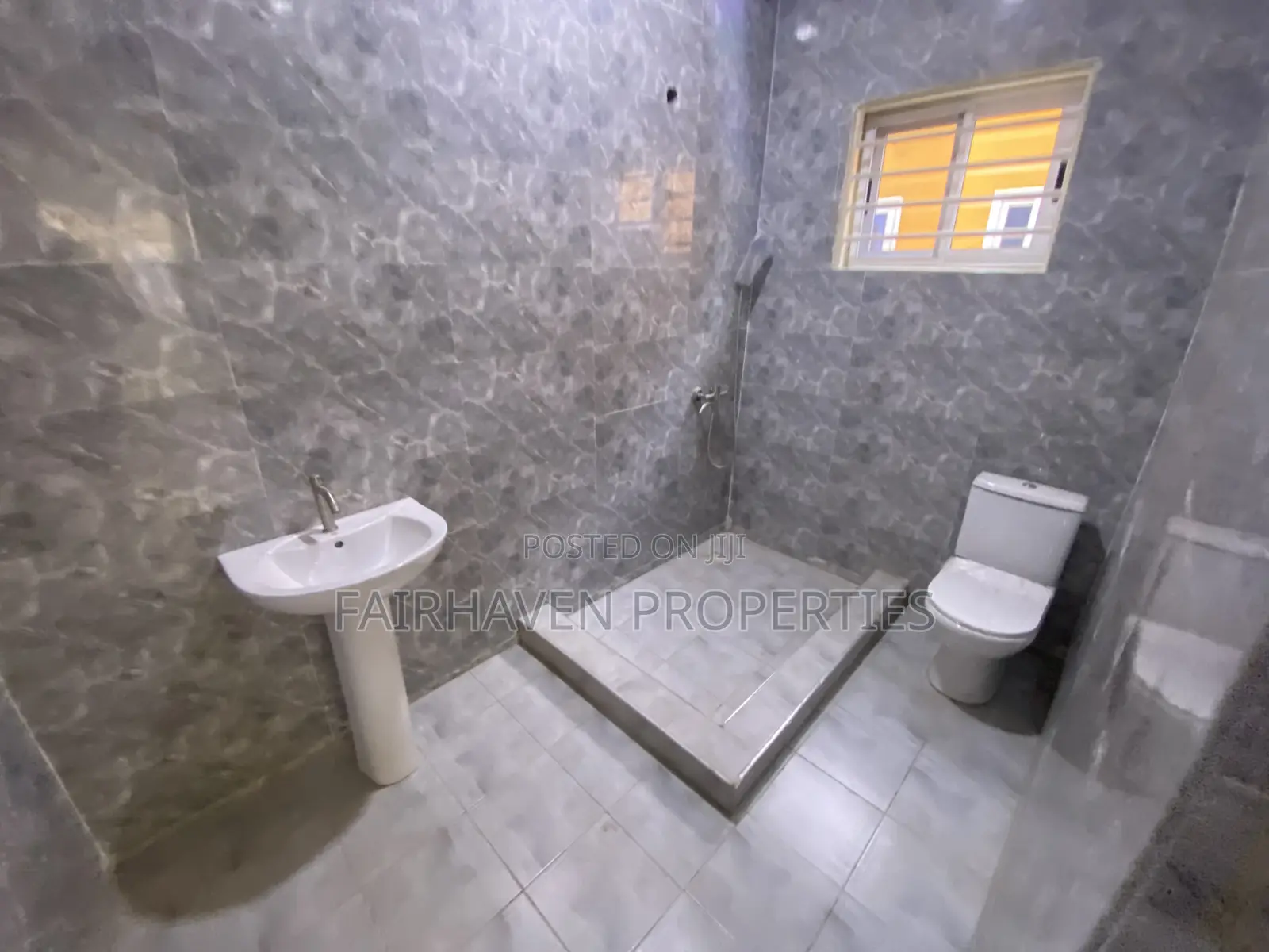 3bdrm House in Manet/ Spintex, Teshie for sale