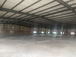 700sqm Warehouse at Spintex for Rent