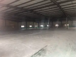 700sqm Warehouse at Spintex for Rent