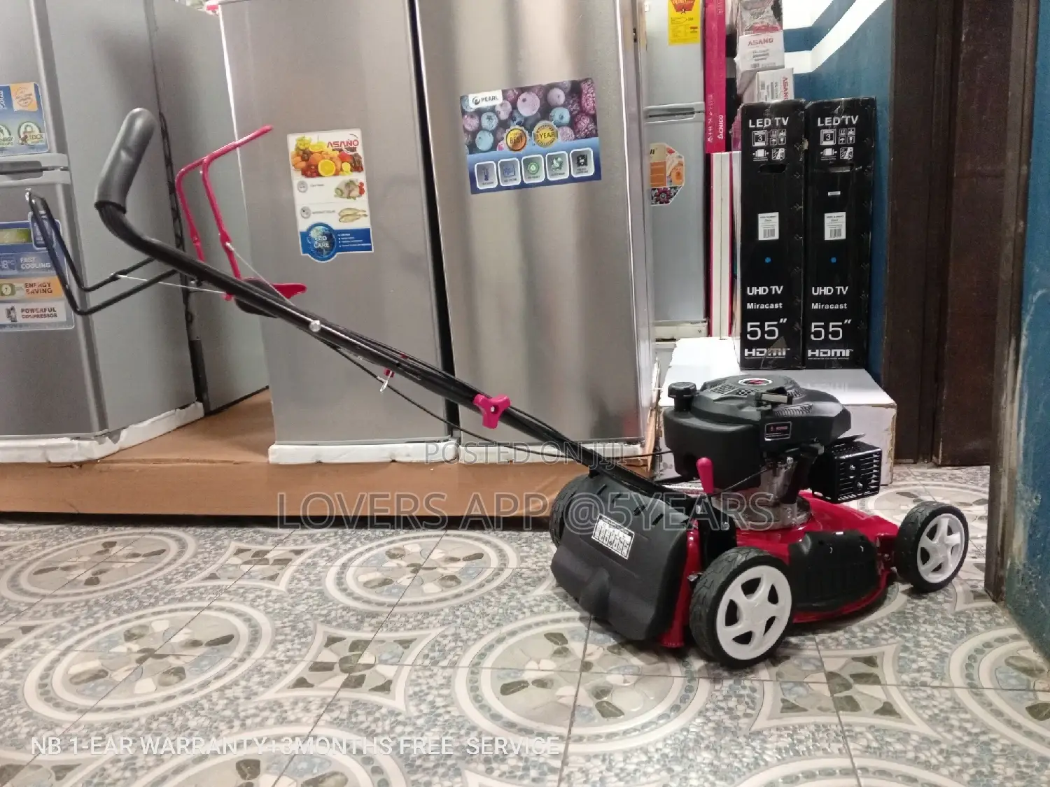 Fresh in Box Gasoline Lawn Mowers Gasoline Lawn Mowers
