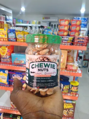 Awo's Chewie Cashew Nuts