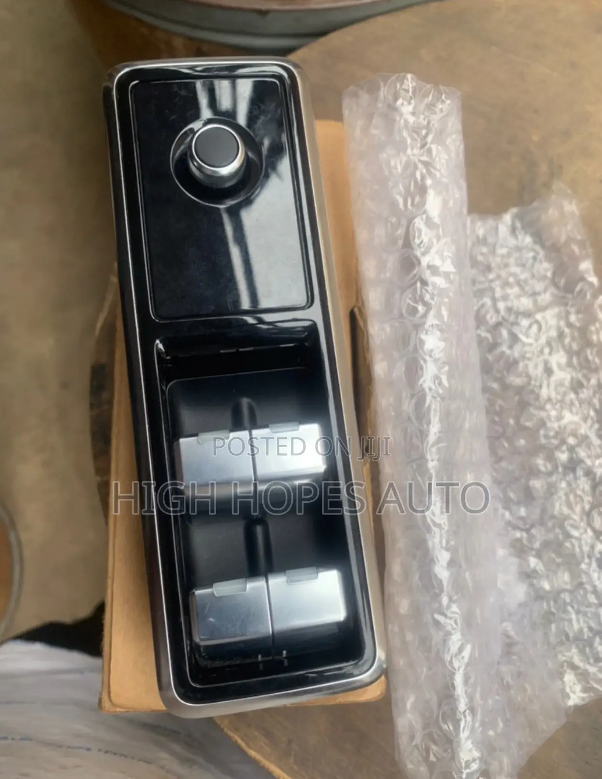 Window/Door Switch for All Cars Available