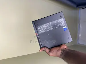Desktop Computer Lenovo ThinkCentre M900 8GB Intel Core I5 SSD 256GB