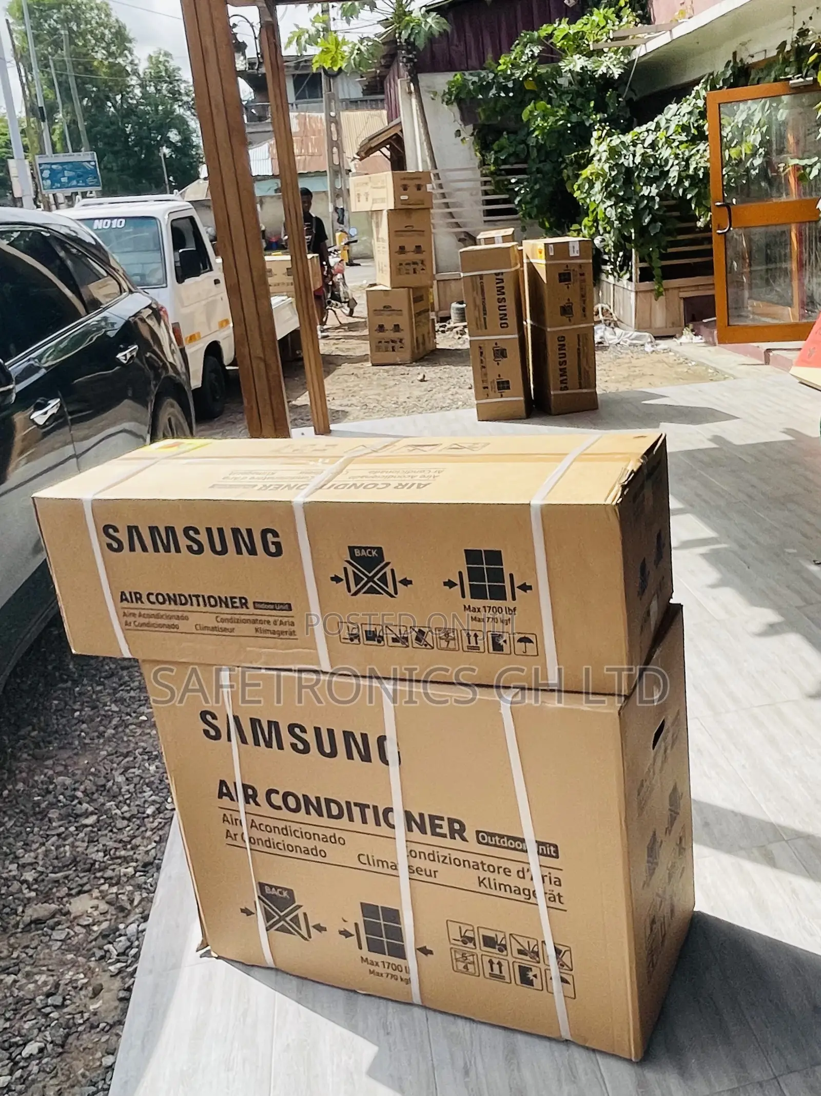 Authentic 2.5hp R410 Gas White Samsung