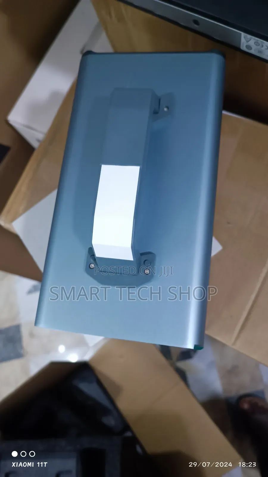 180000mah 400wtts Portable Power Station With UK Socket