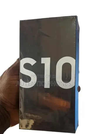 New Samsung Galaxy S10 128 GB Silver