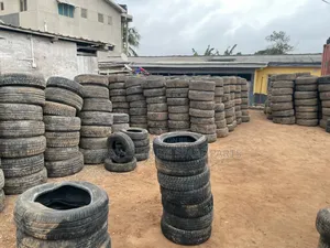 Original First Grade Used Tyres Available for All Cars