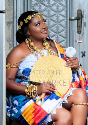 Traditional Kente Birthday Shoot and Rent in Kumasi