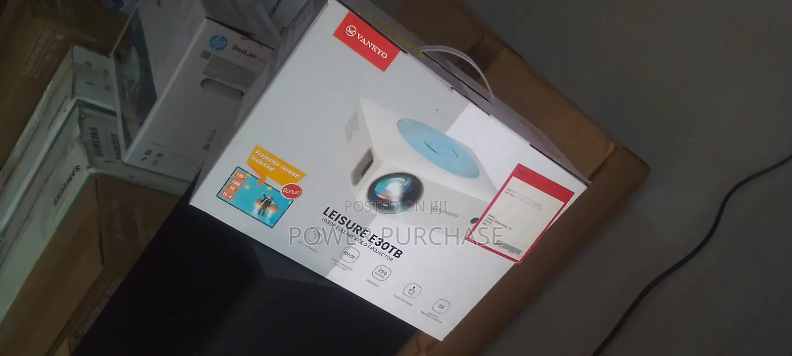 Good E30TB Vankyo Leisure Projector ;;--::