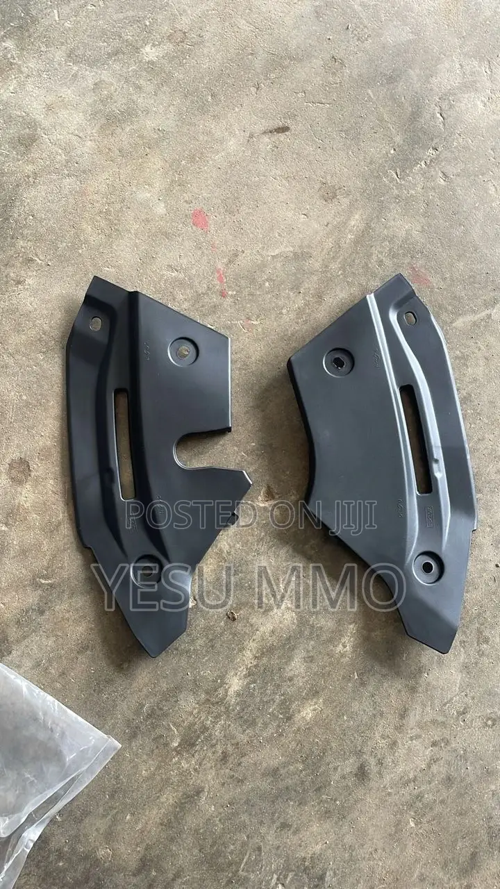 Honda Accord 2018 Headlight Side Cover
