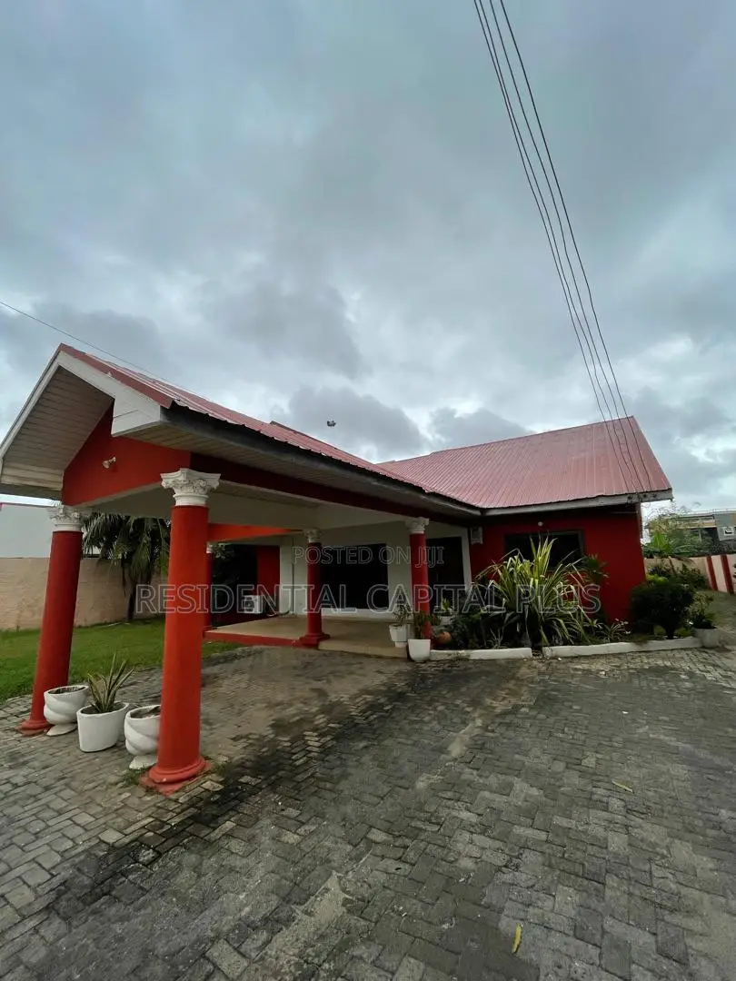 4bdrm House in Spintex, Coca Cola for sale