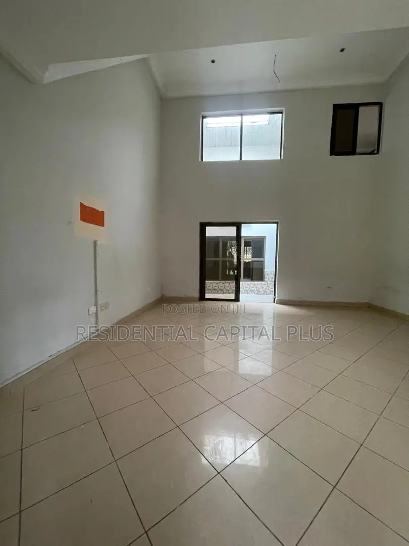 4bdrm House in Spintex, Coca Cola for sale