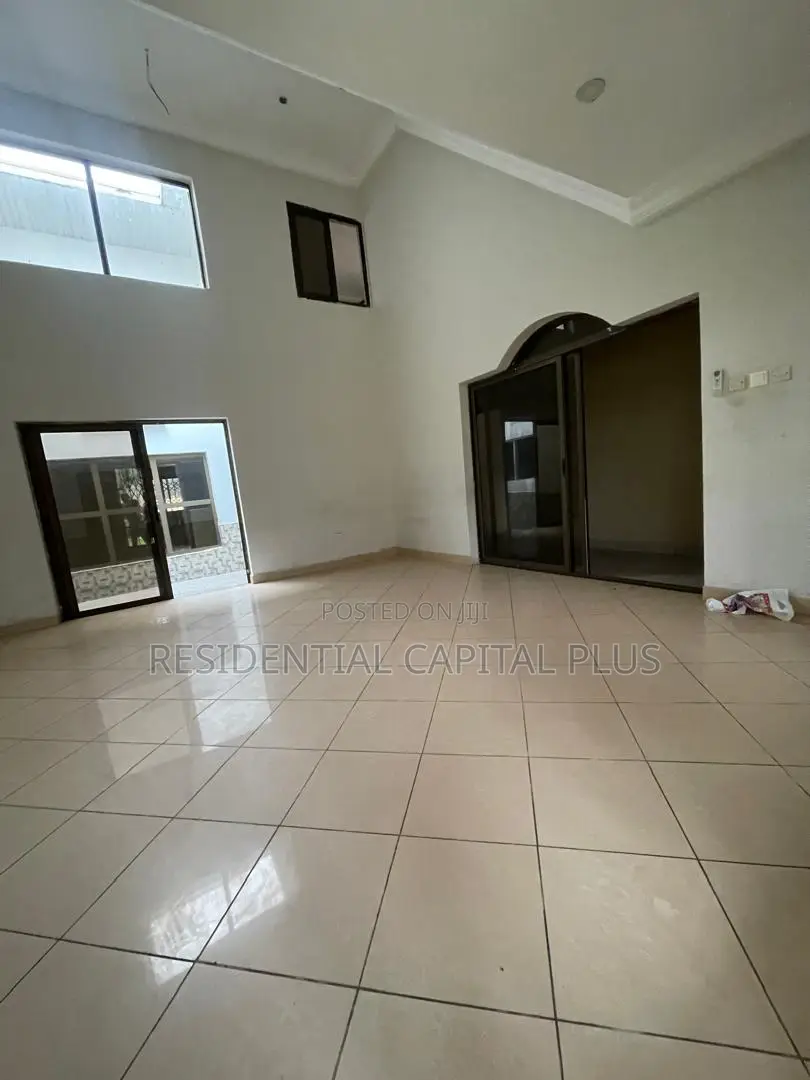 4bdrm House in Spintex, Coca Cola for sale