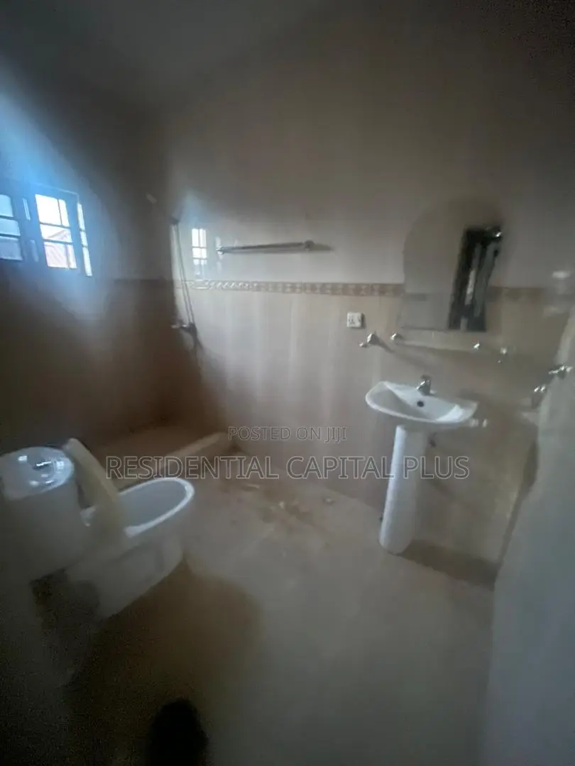 4bdrm House in Spintex, Coca Cola for sale