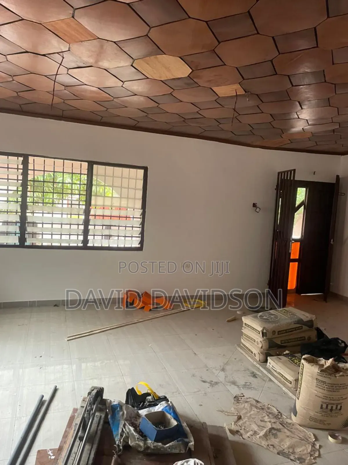 3bdrm House in 3 Bedroom Self, Tema Metropolitan for rent