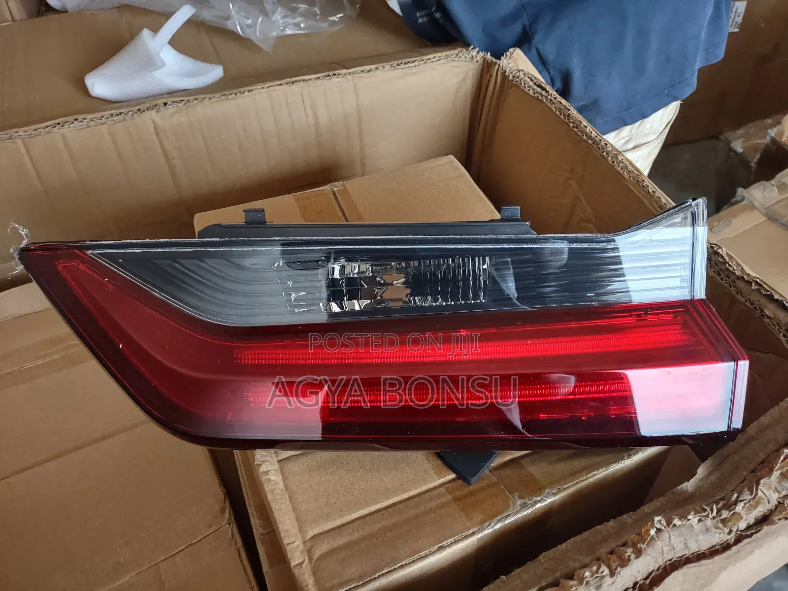2020 2021 2022 Honda CRV Boot Booth Light