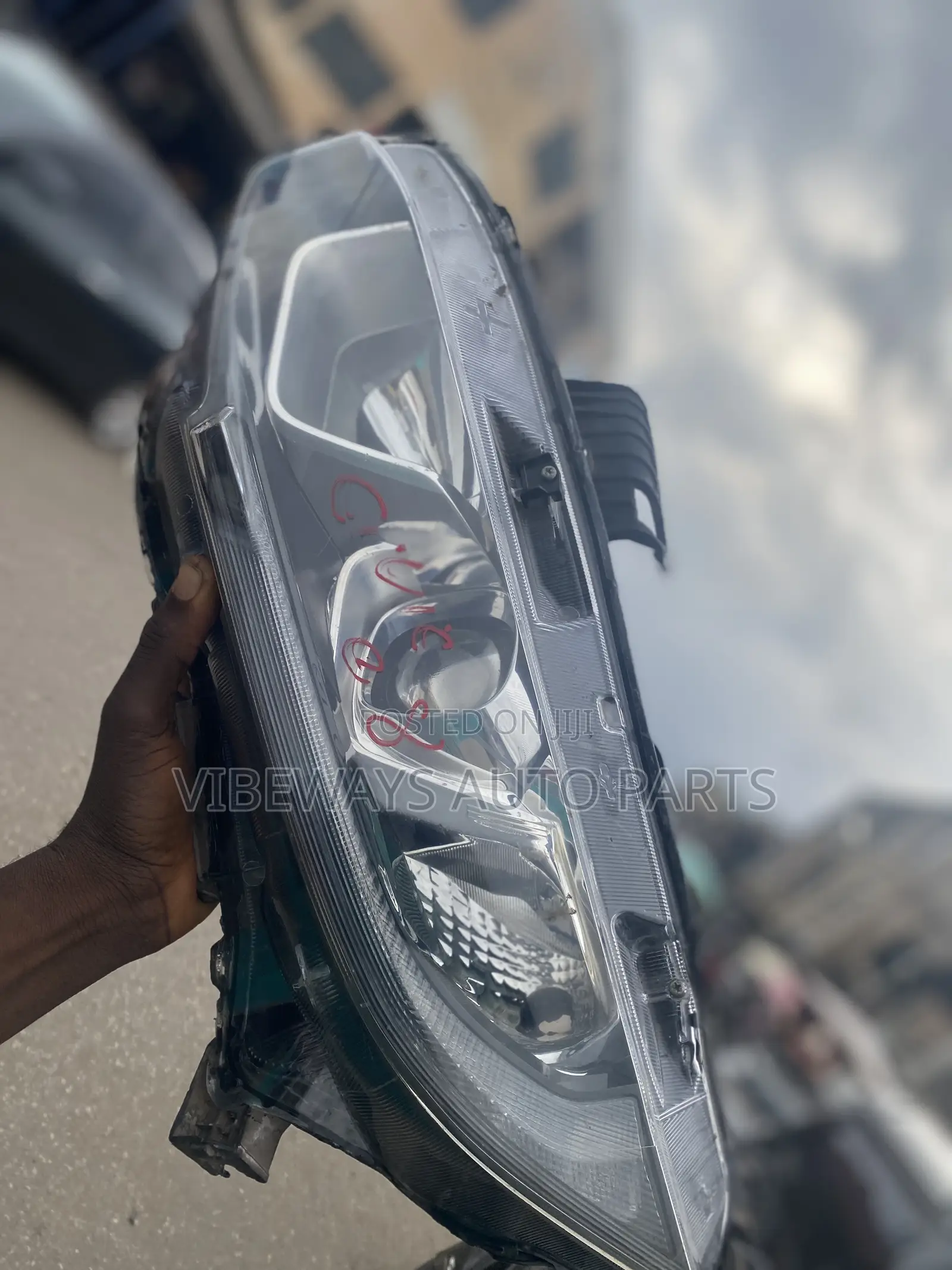 Honda Civic 2016 - 2018 Headlight