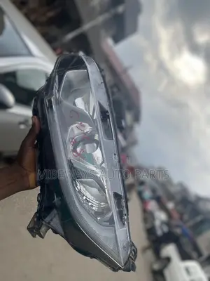 Honda Civic 2016 - 2018 Headlight