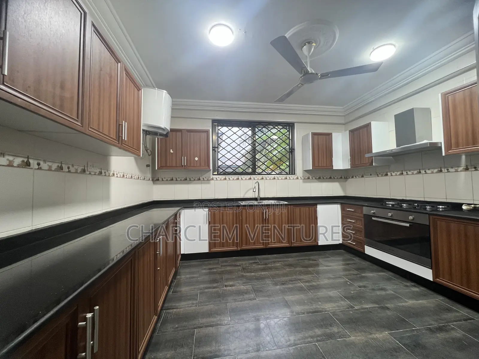 4bdrm House in Charclem Ventures, Accra Metropolitan for rent