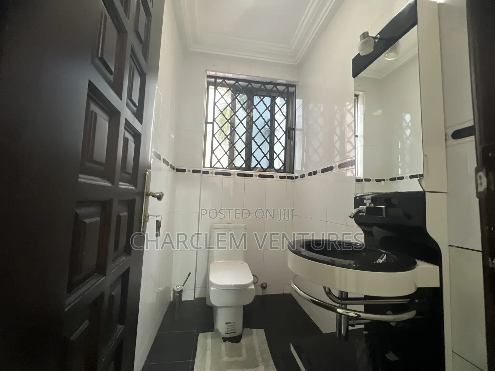 4bdrm House in Charclem Ventures, Accra Metropolitan for rent