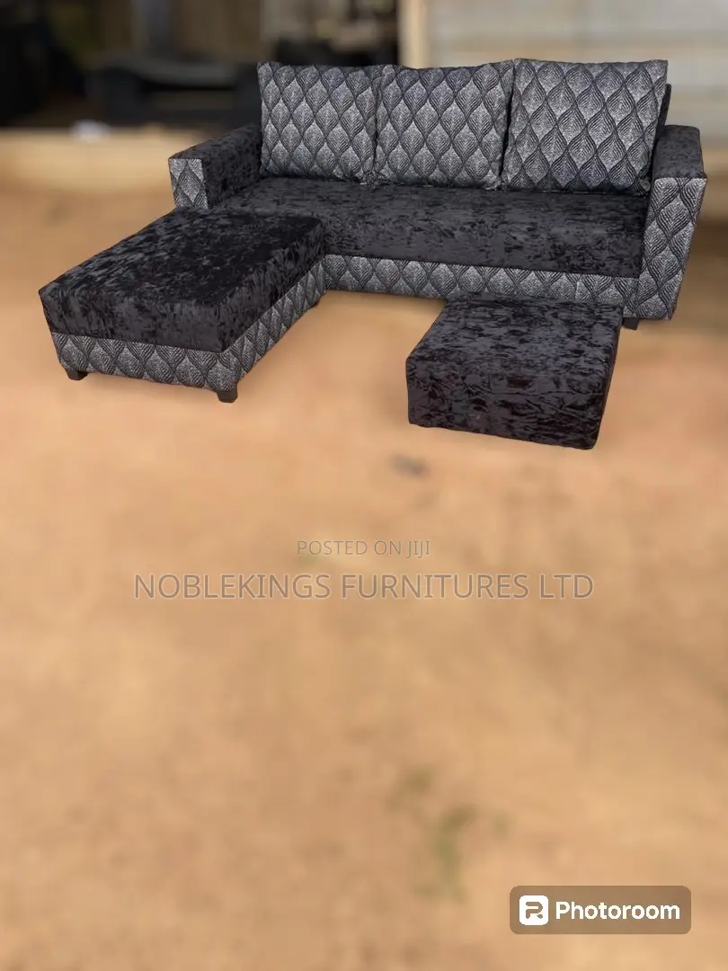 L Sofa With Table
