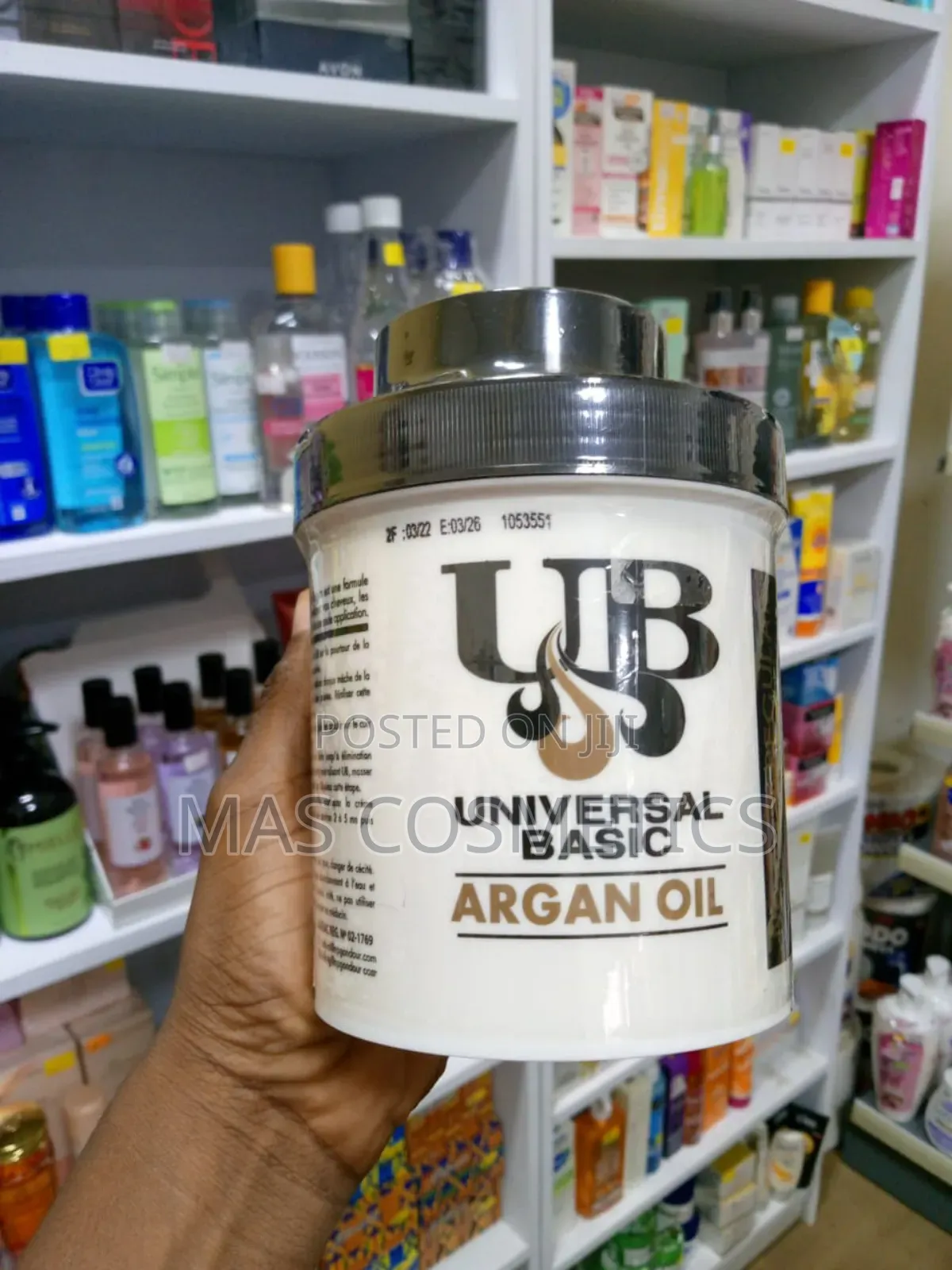 UB Universal Basic Relaxer With Argan Oil-940ml