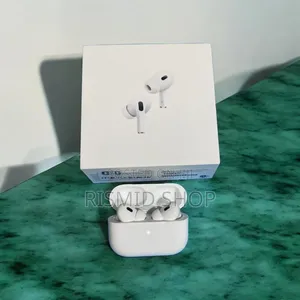 Photo - 2nd Generation Airpods Pro 2 (Tn888)