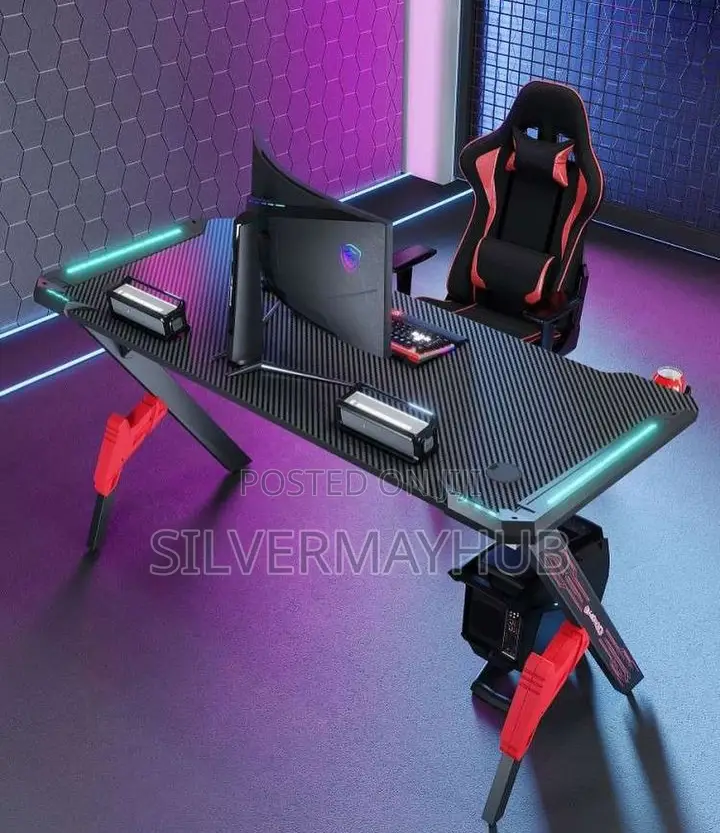 RGB LIGHTING Gaming /Gamers/Computer Desk
