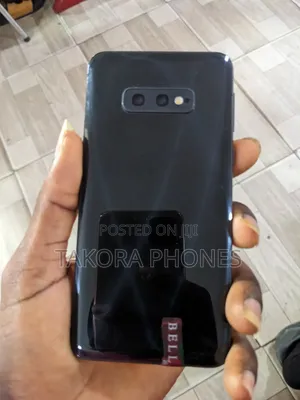 Samsung Galaxy S10e 128 GB Black