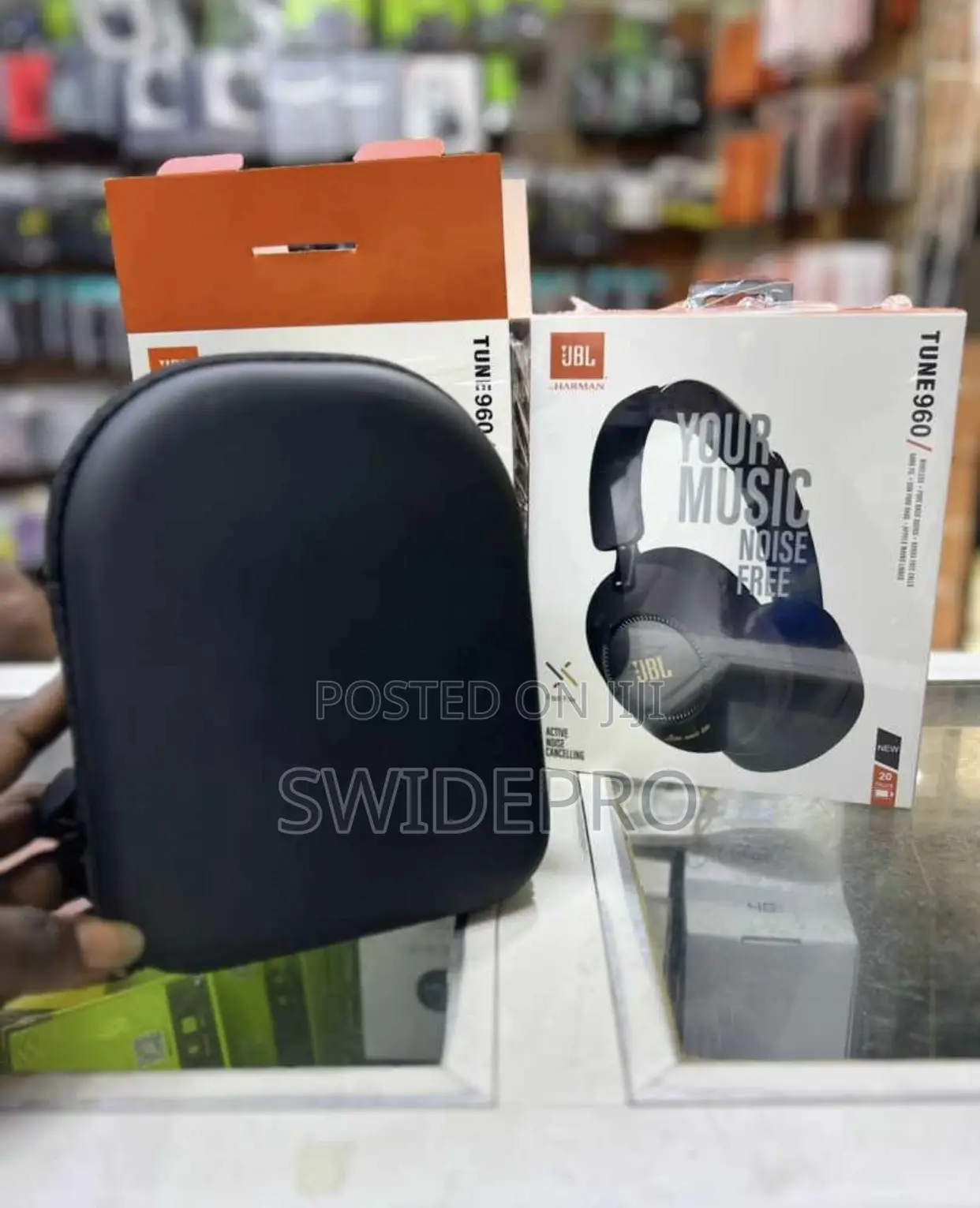 JBL Tune 960 Headset/ Headphone