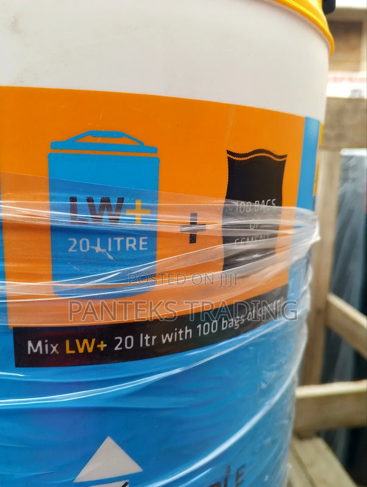 Dr. Fixit Waterproof Liquid